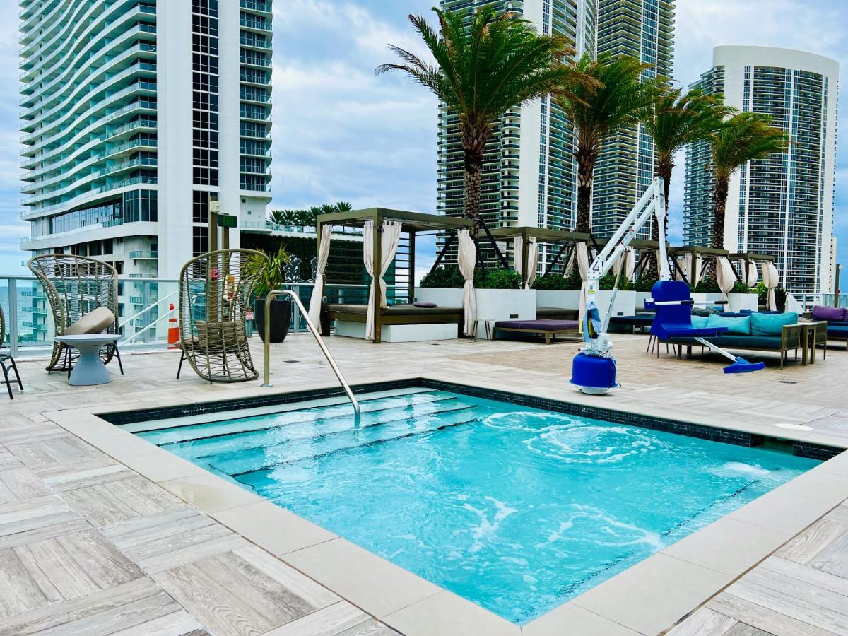 Hyde Beach House - Millionaire 2 Bd 2 Ba Apt, Direct Ocean View, 5 Min Walk To Ocean Hollywood Dış mekan fotoğraf
